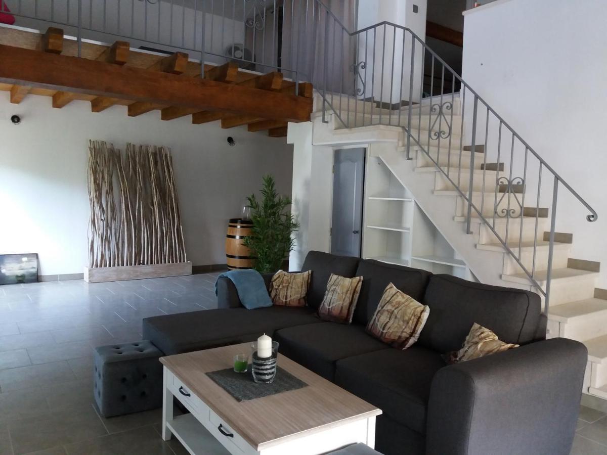 Villa De Vacances Saint-Victor-la-Coste Екстер'єр фото
